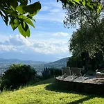 Tuscan Retreat With Pool And Panoramic Views