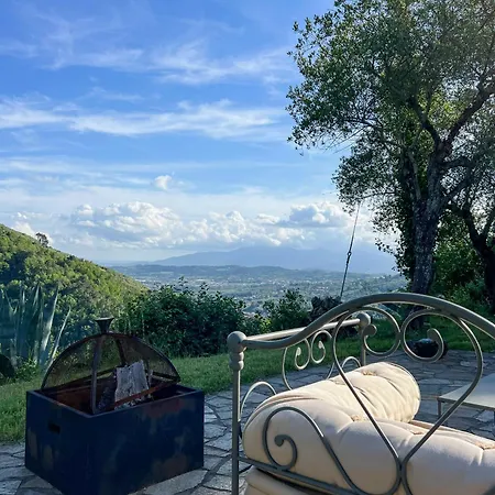 Tuscan Retreat With Pool And Panoramic Views 別荘